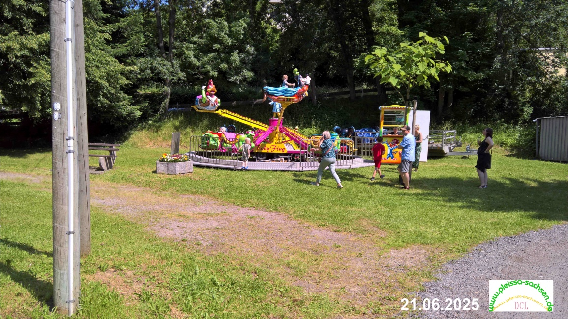 juni25v.jpg
